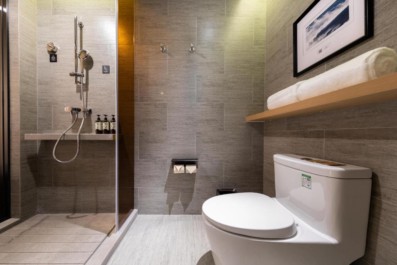 Atour Hotel Kunming Cuihu Екстериор снимка
